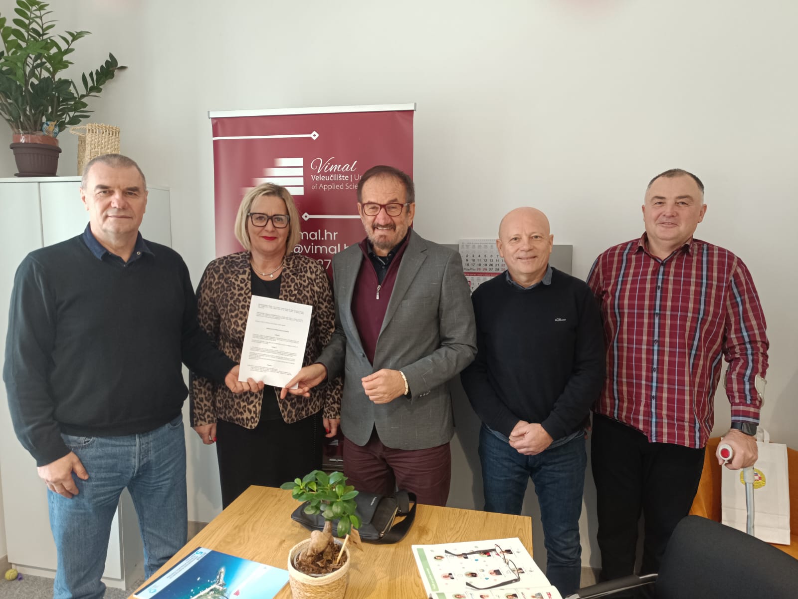 Strukovna udruga kriminalista i Veleučilište "Vimal" potpisali su 27.12. 2024. godine u Sisku Sporazum o poslovnoj suradnji